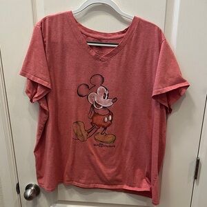 Disney Women's Red Mickey Mouse Short Sleeve Tee